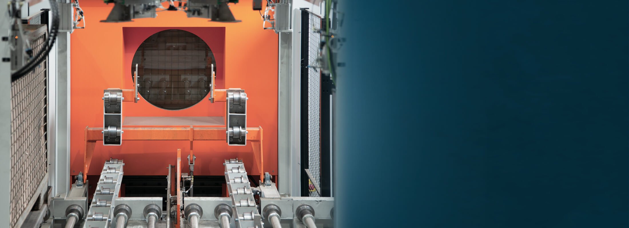 Picture of a degreasing plant.